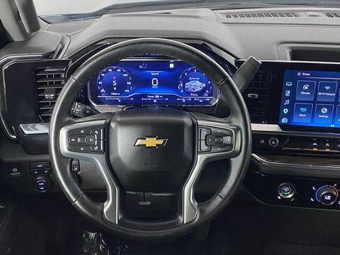 Certified 2023 Chevrolet Silverado 1500 LT AWD/4WD image 16