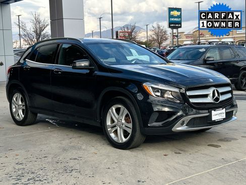 Used 2017 Mercedes-Benz GLA 250 4MATIC image 8