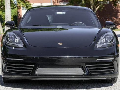 Used 2017 Porsche 718 Cayman RWD image 13
