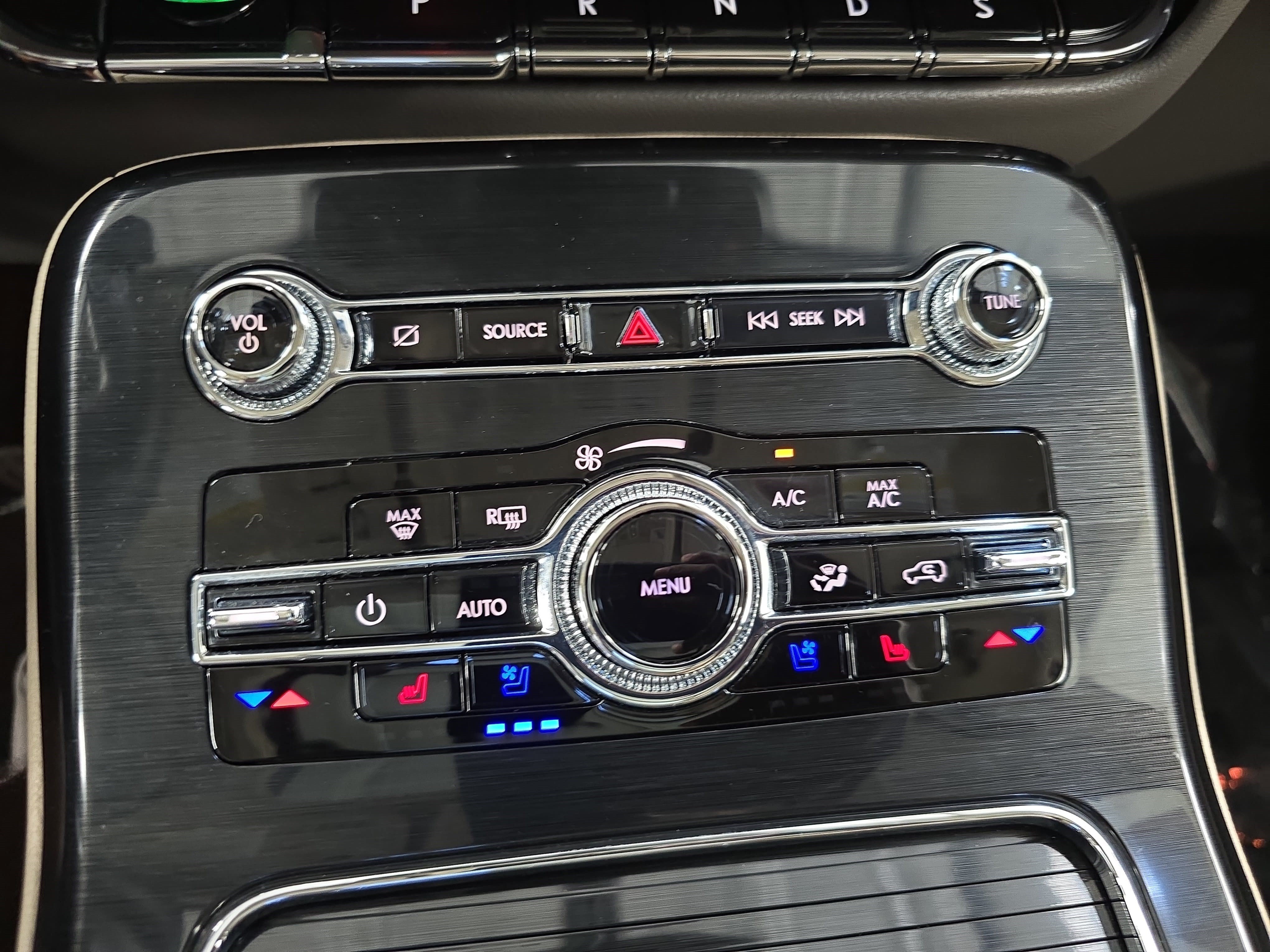 Certified 2023 Lincoln Nautilus Reserve AWD/4WD image 20