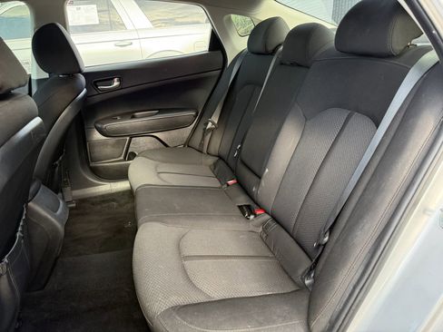 Used 2018 Kia Optima LX image 15