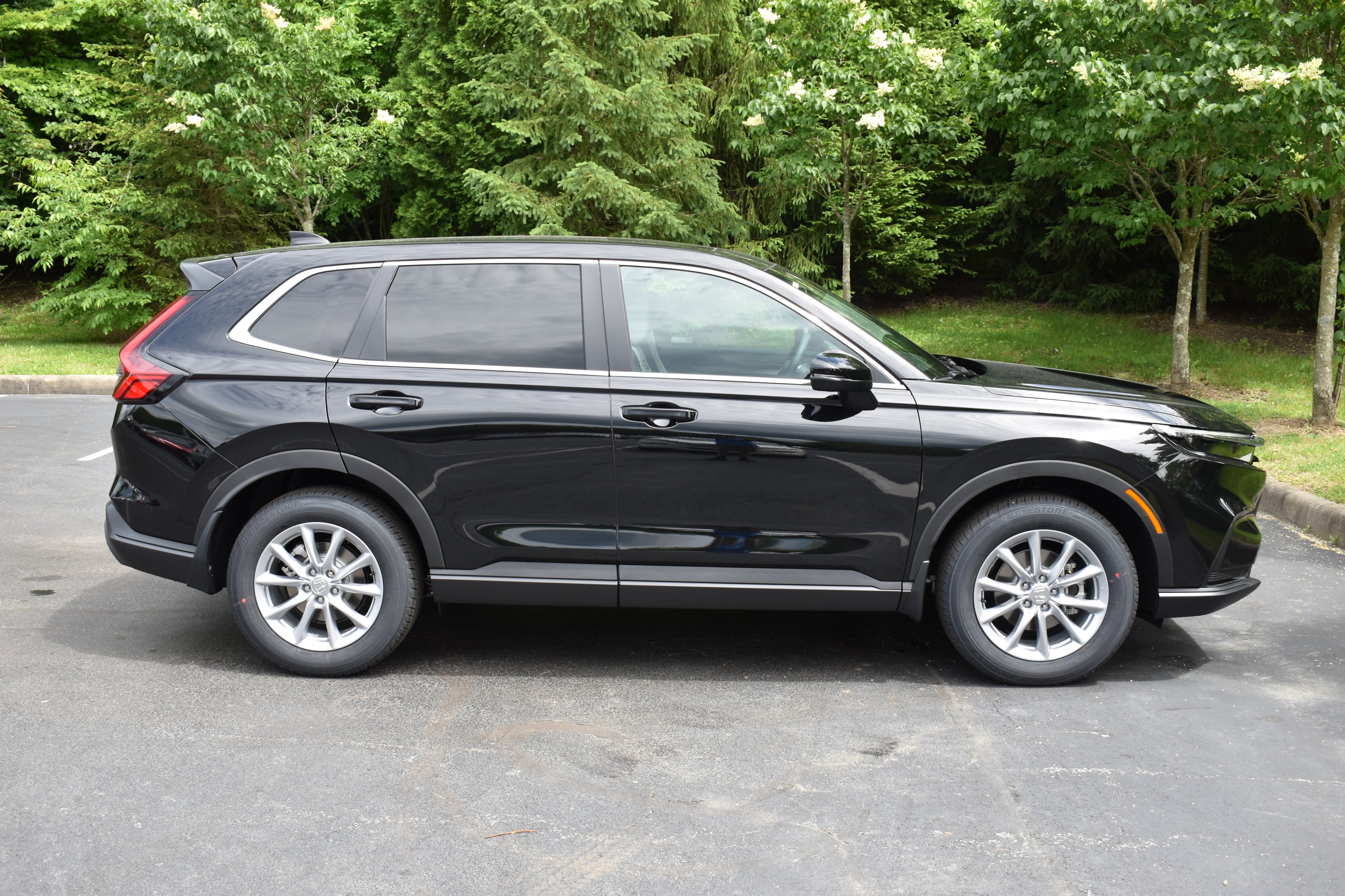 New 2027 Honda CR-V EX image 9