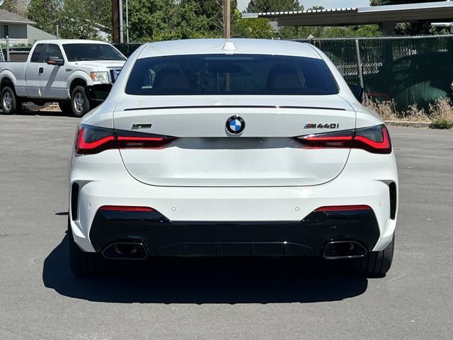 Used 2024 BMW 440i xDrive Coupe w/ Premium Package AWD/4WD image 4