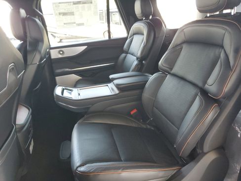 New 2026 Lincoln Navigator L Black Label AWD/4WD image 30