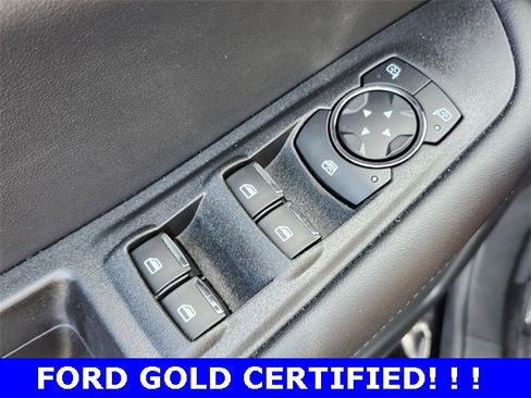 Used 2024 Ford Edge SE w/ Black Appearance Package image 27
