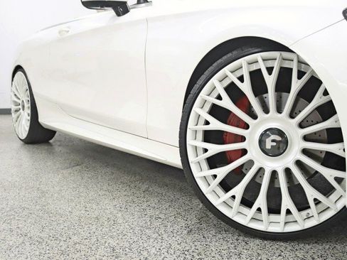 Used 2020 Mercedes-Benz S 560 Cabriolet image 4