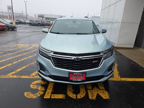 Used 2022 Chevrolet Equinox RS w/ LPO, Floor Liner Package image 10