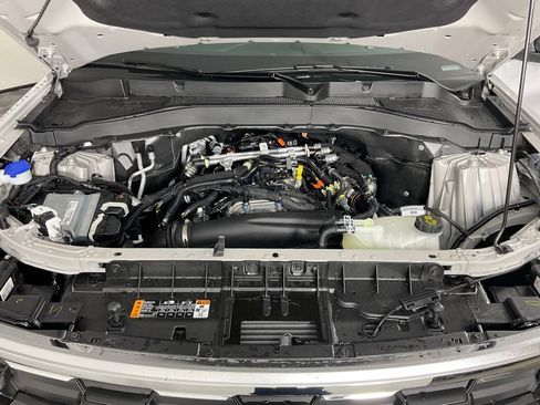 New 2027 Ford Explorer Active w/ Active Comfort Package RWD image 9