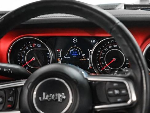 Used 2019 Jeep Wrangler Unlimited Rubicon AWD/4WD image 17
