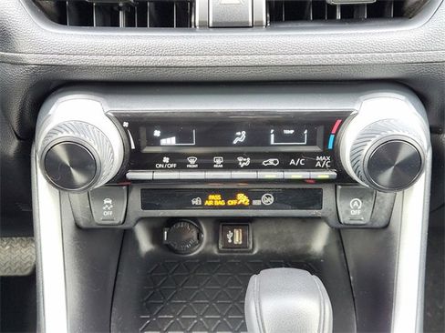 Used 2024 Toyota RAV4 LE image 14