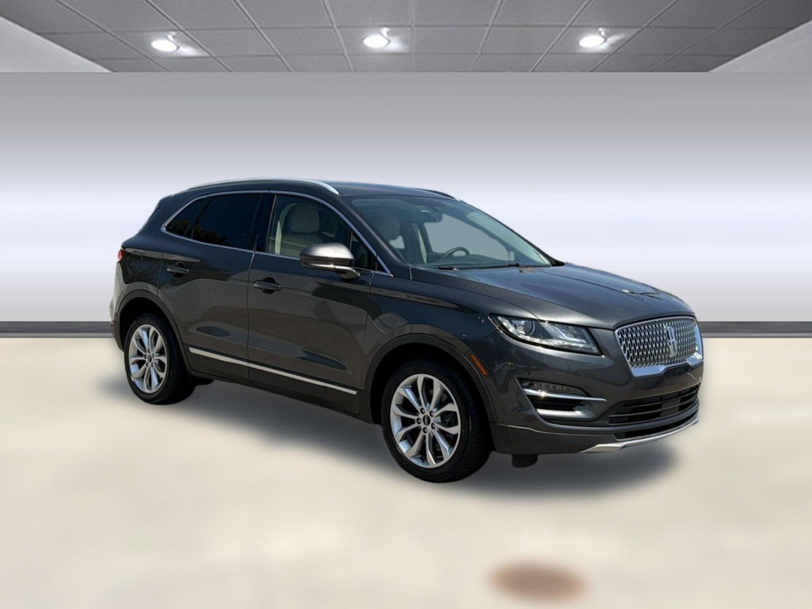 Used 2019 Lincoln MKC Select w/ Select Plus Package FWD image 7