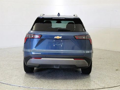 Used 2025 Chevrolet Equinox LT FWD image 6
