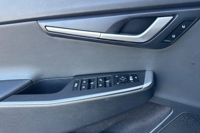 Certified 2023 Kia EV6 Light RWD image 13