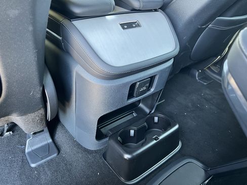 New 2025 Lincoln Navigator L Reserve w/ Jet Appearance Package image 30