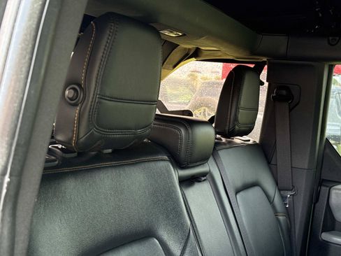 Used 2023 Ford Bronco Badlands AWD/4WD image 26