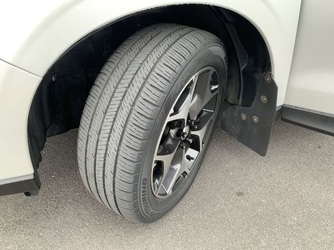 Used 2014 Subaru Forester 2.0XT Premium image 12