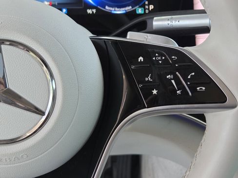 Certified 2023 Mercedes-Benz EQS 580 4MATIC SUV image 27