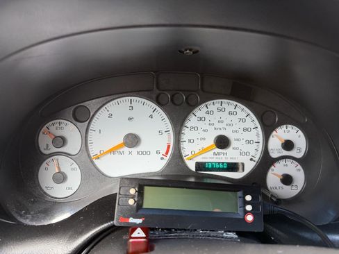 Used 2001 Chevrolet S10 Pickup Xtreme w/ Preferred Equipment Group RWD image 24
