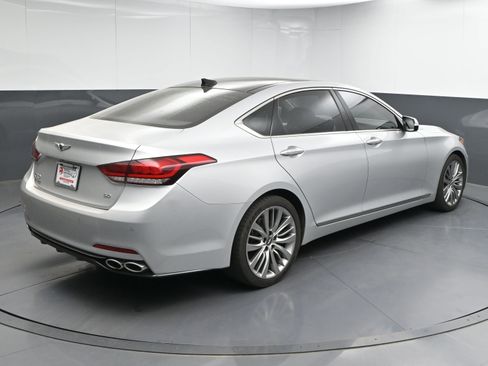 Used 2018 Genesis G80 5.0 Ultimate image 8