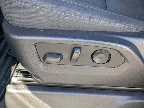 Used 2022 Chevrolet Silverado 1500 Custom image 21