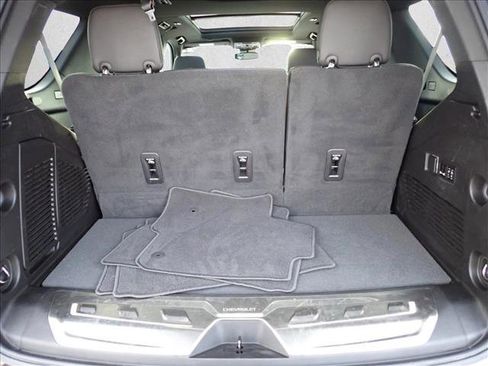 Used 2023 Chevrolet Tahoe Z71 w/ Luxury Package image 9