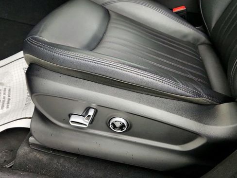 Used 2024 Maserati Grecale GT image 10