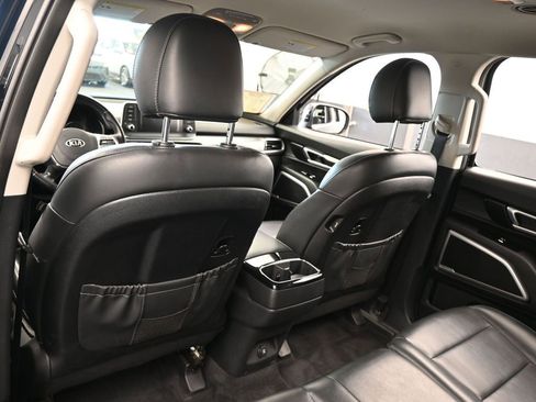 Used 2021 Kia Telluride LX image 33