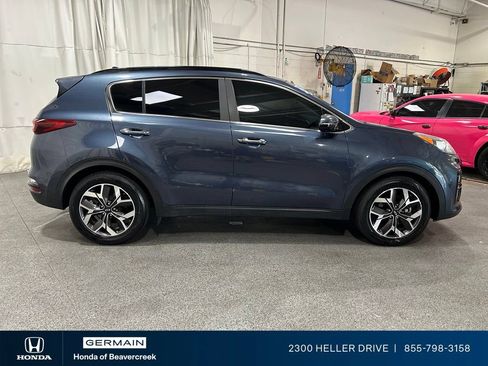 Used 2022 Kia Sportage EX FWD image 9