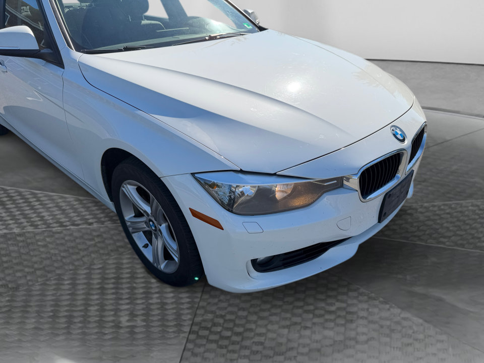Used 2015 BMW 328i xDrive Sedan AWD/4WD image 28