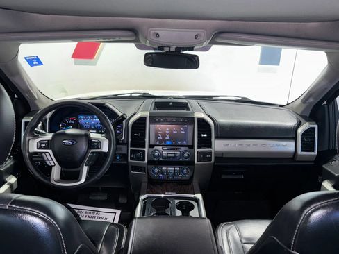 Used 2019 Ford F350 Lariat AWD/4WD image 10