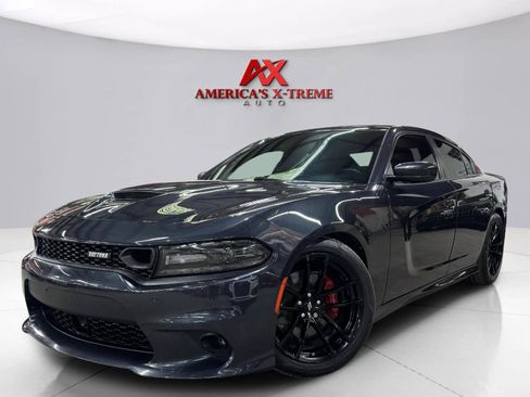 Used 2019 Dodge Charger Scat Pack w/ Daytona Edition Group RWD image 1