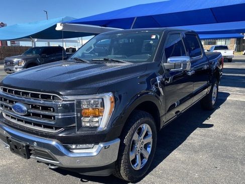 Used 2021 Ford F150 Lariat image 2
