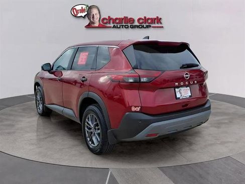 Certified 2023 Nissan Rogue S image 3