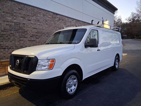 Used 2018 Nissan NV 2500 SV w/ Navigation Package image 1