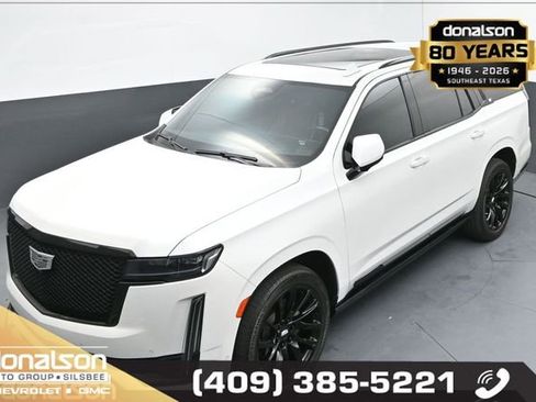 Used 2022 Cadillac Escalade Sport w/ Touring Package image 21