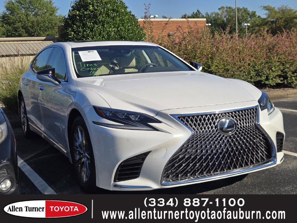 Used 2018 Lexus LS 500 w/ Accessory Package (Z2) RWD image 1