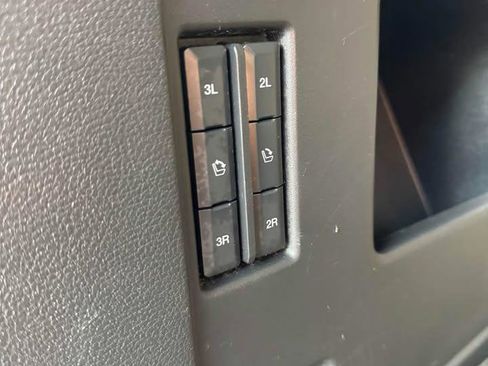 Used 2018 Ford Expedition Limited w/ Equipment Group 302A image 15