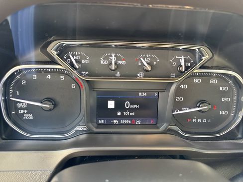 Used 2020 GMC Sierra 1500 SLT w/ SLT Premium Plus Package AWD/4WD image 13
