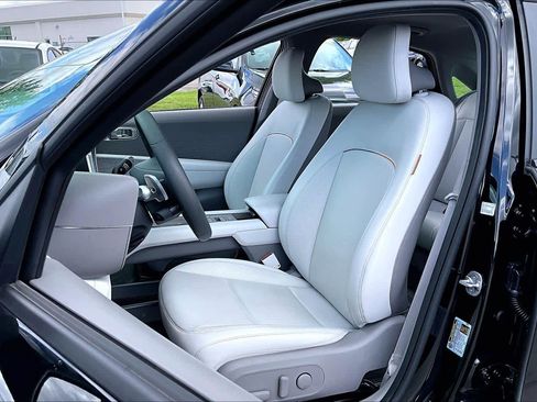 Used 2024 Hyundai Ioniq 6 SEL RWD image 7