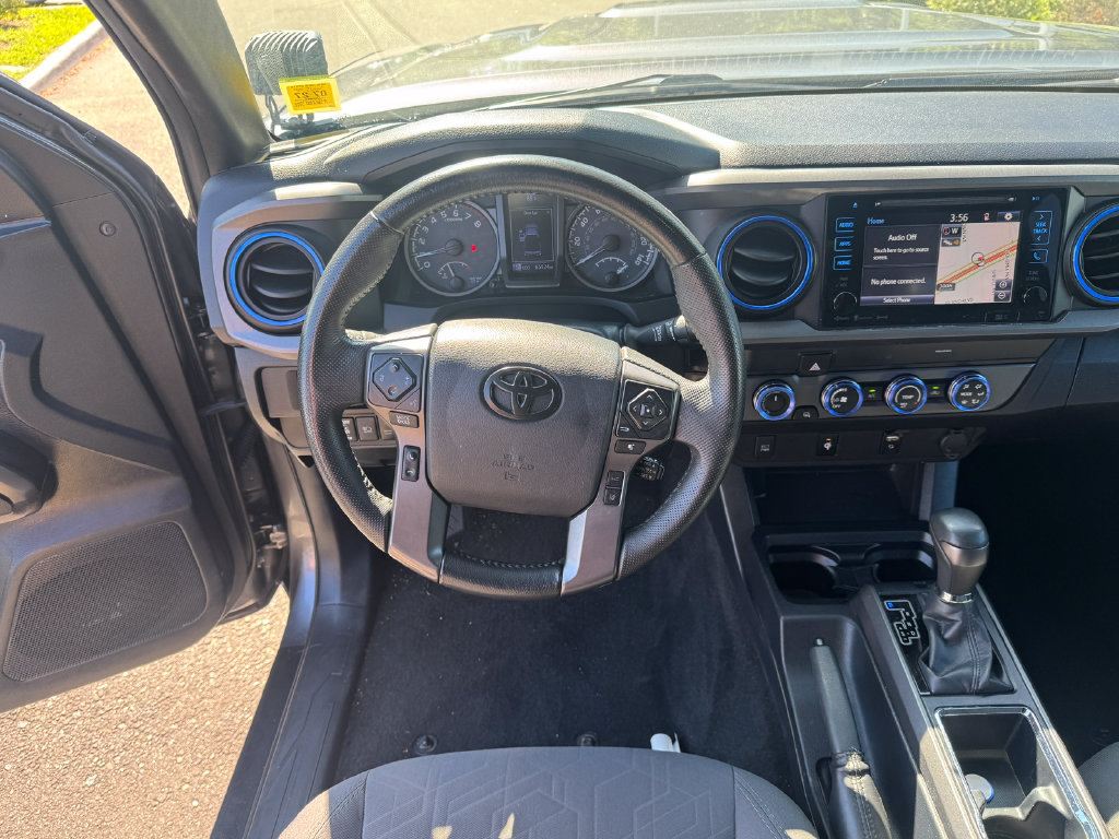 Used 2019 Toyota Tacoma TRD Sport AWD/4WD image 14