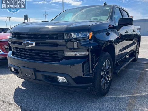 Used 2021 Chevrolet Silverado 1500 RST image 3