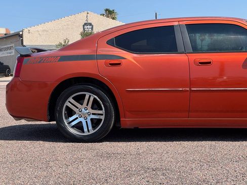 Used 2006 Dodge Charger R/T RWD image 13