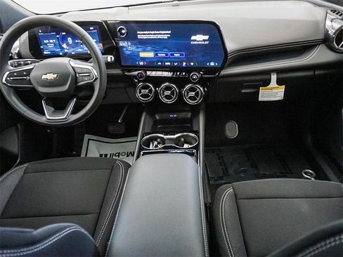 New 2026 Chevrolet Blazer EV LT image 16