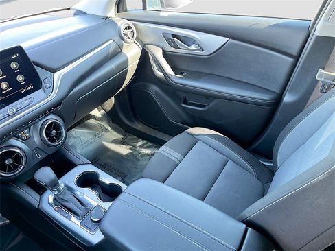 Used 2024 Chevrolet Blazer LT image 21