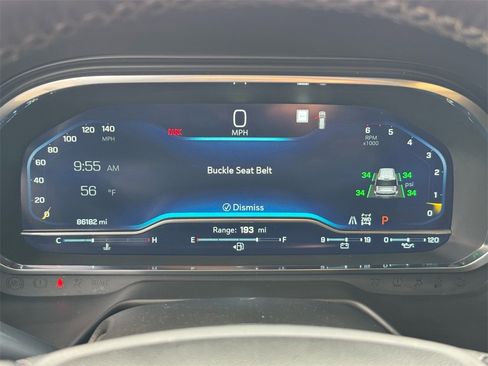 Used 2022 Chevrolet Suburban Premier image 28