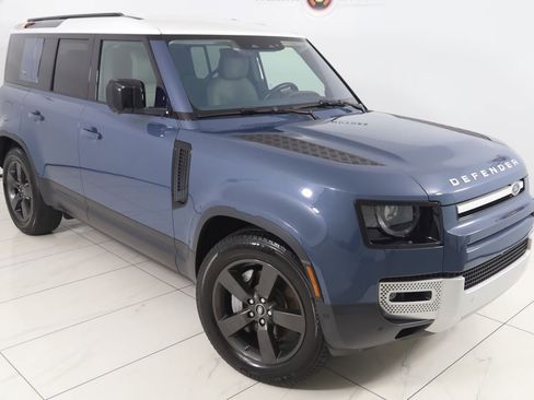 Used 2020 Land Rover Defender 110 SE AWD/4WD image 19