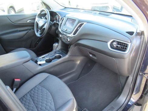 Used 2020 Chevrolet Equinox LT FWD image 10