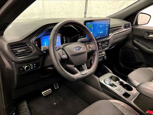 Certified 2023 Ford Escape ST-Line w/ Tech Pack #1 image 12