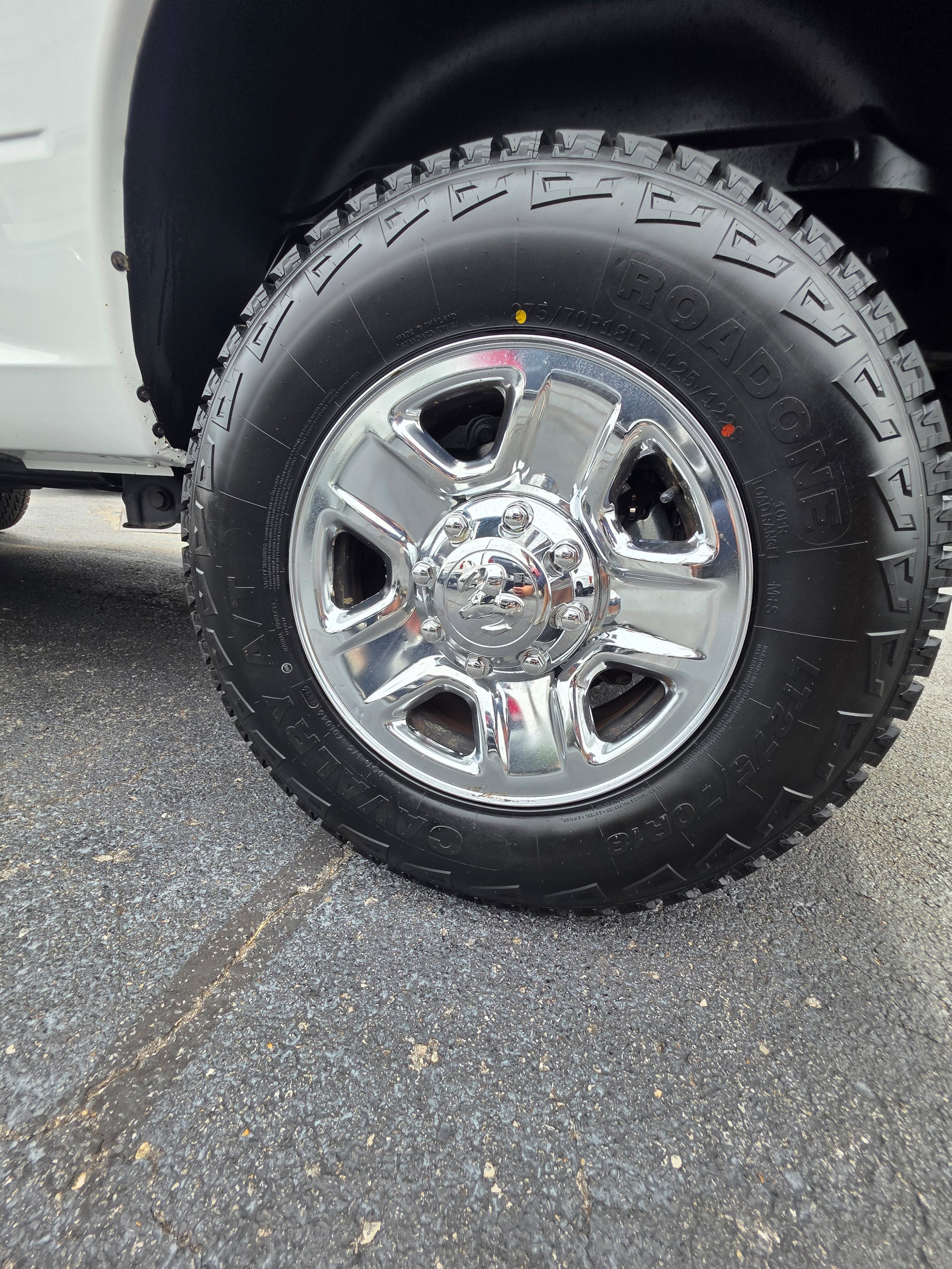 Used 2018 RAM 2500 Tradesman w/ Chrome Appearance Group AWD/4WD image 28