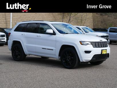 Used 2018 Jeep Grand Cherokee Altitude